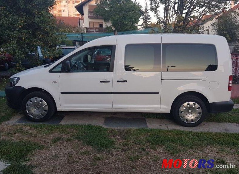 2011' Volkswagen Caddy 1,6 Tdi photo #2