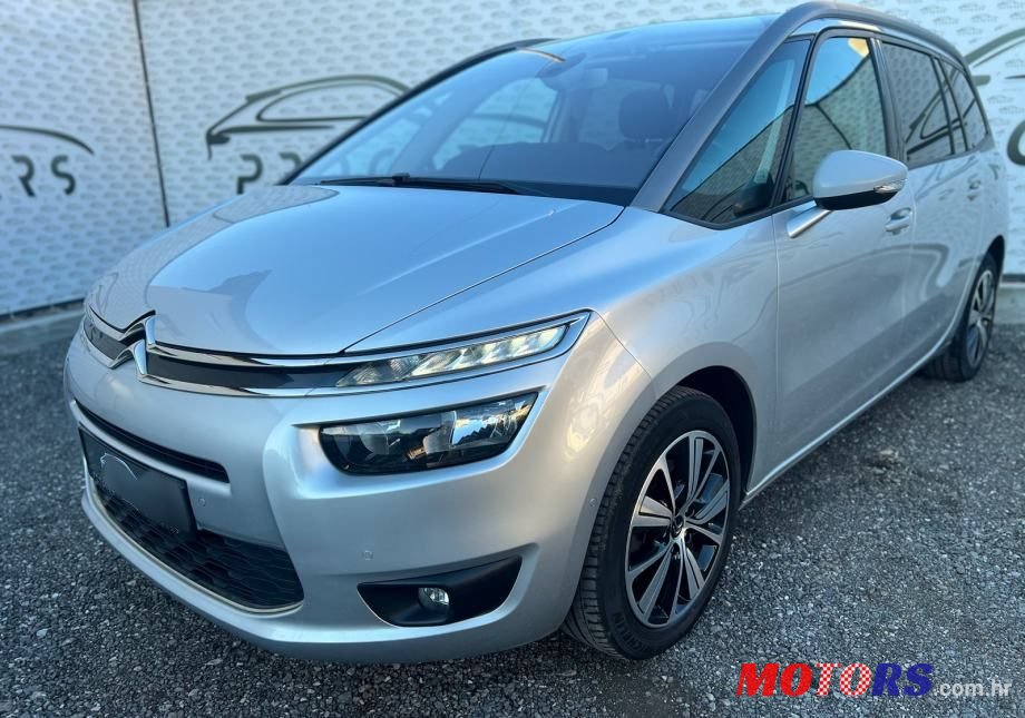 2016' Citroen C4 Grand Picasso Bluehdi 150 photo #4