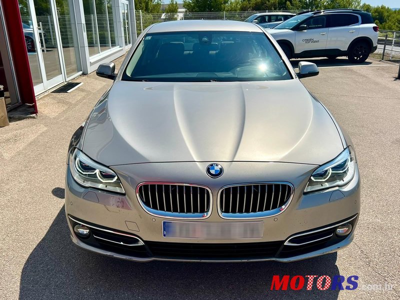 2016' BMW Serija 5 530D photo #3