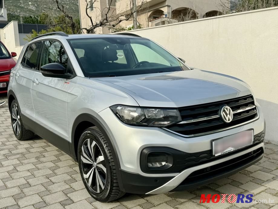 2020' Volkswagen T-Cross 1,6 Tdi photo #1