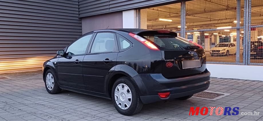 2008' Ford Focus 1,6 photo #2