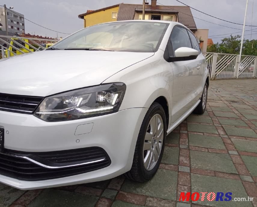 2015' Volkswagen Polo 1,4 Tdi Bmt photo #2