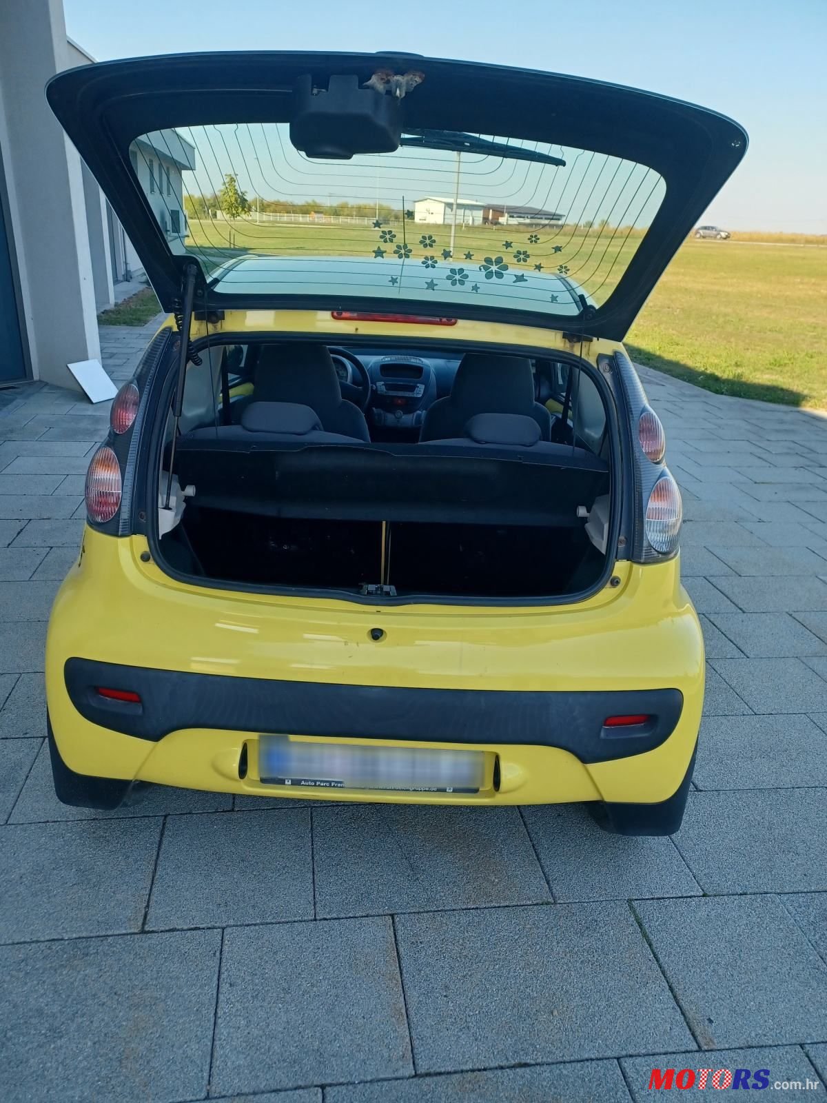 2006' Peugeot 107 1,0 photo #5