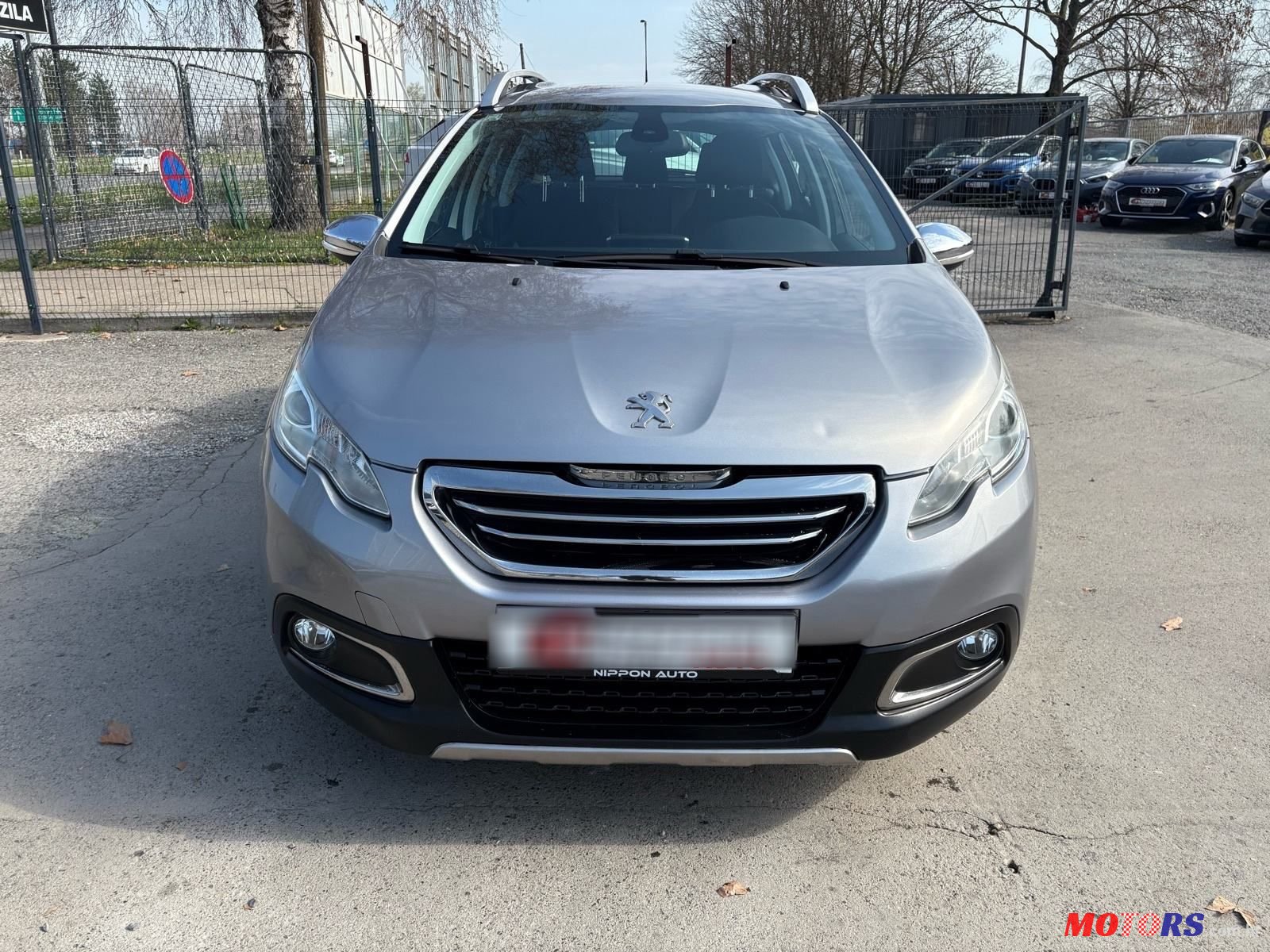 2015' Peugeot 2008 1,2 photo #2