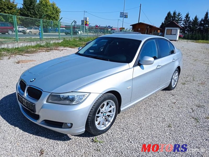 2011' BMW Serija 3 316D photo #4