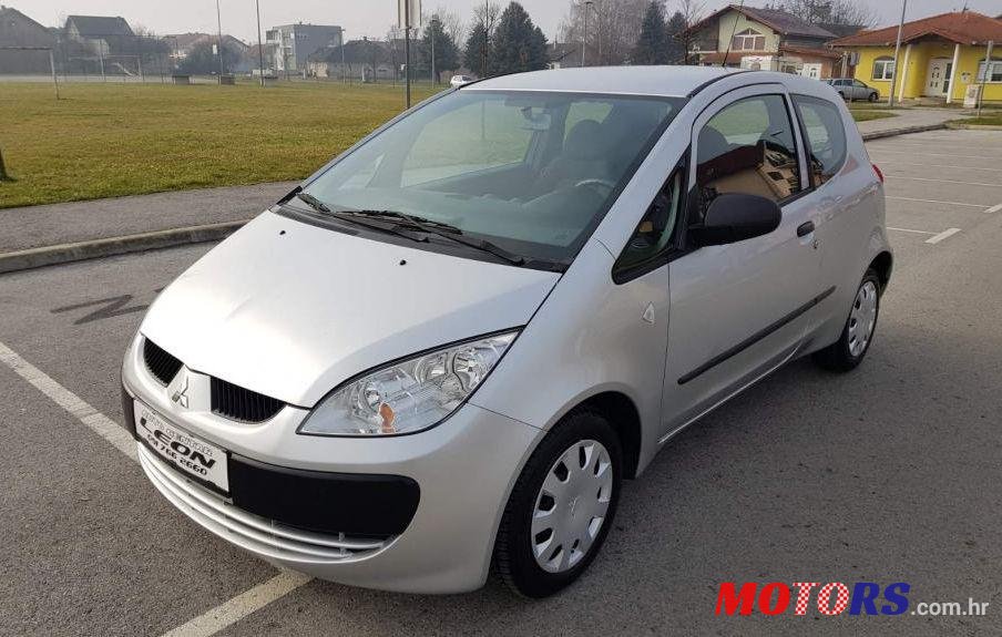 2007' Mitsubishi Colt 1,1 photo #1