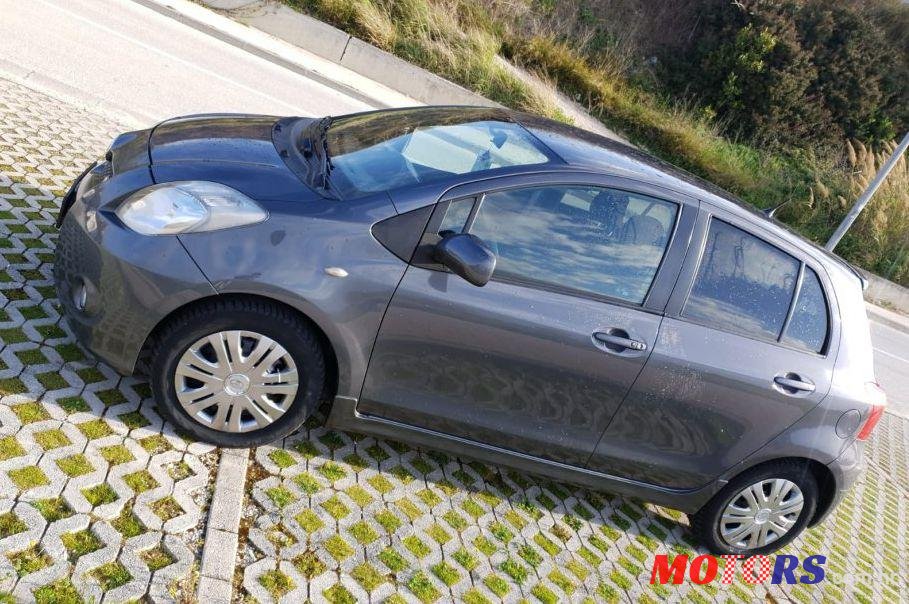 2009' Toyota Yaris 1,8 Vvt-I Ts photo #1