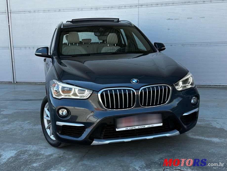 2017' BMW X1 Sdrive18D photo #3