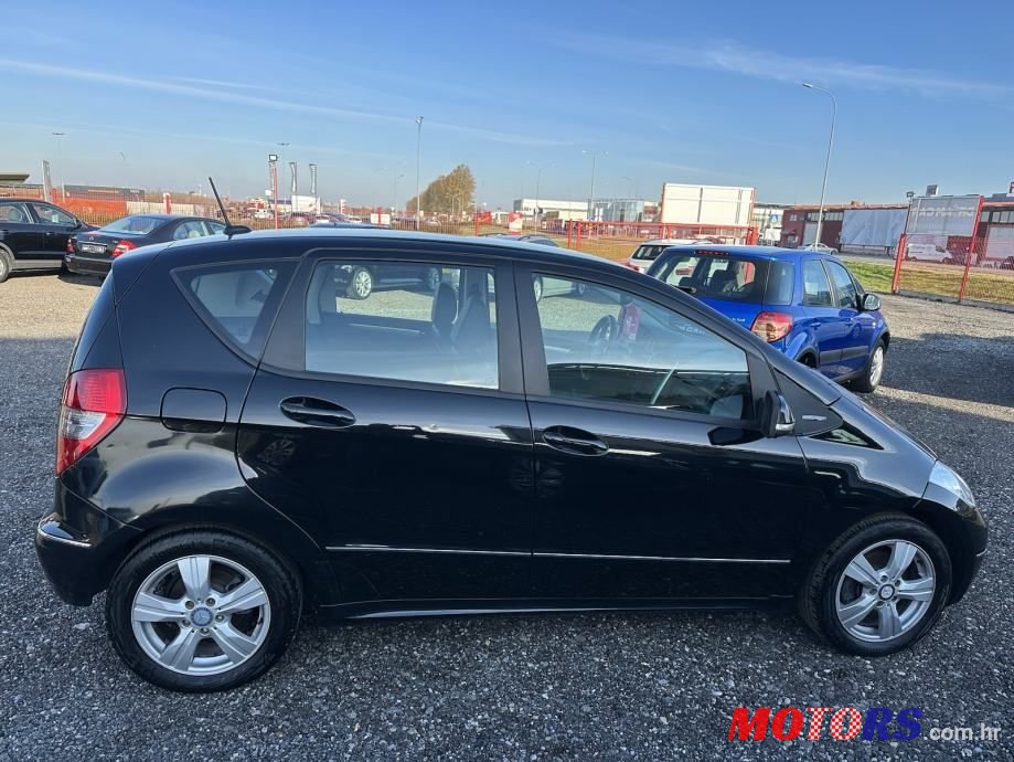 2009' Mercedes-Benz A-Klasa 150 photo #5