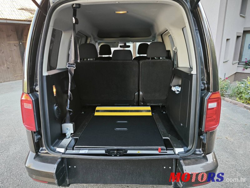 2015' Volkswagen Caddy sa rampom photo #3