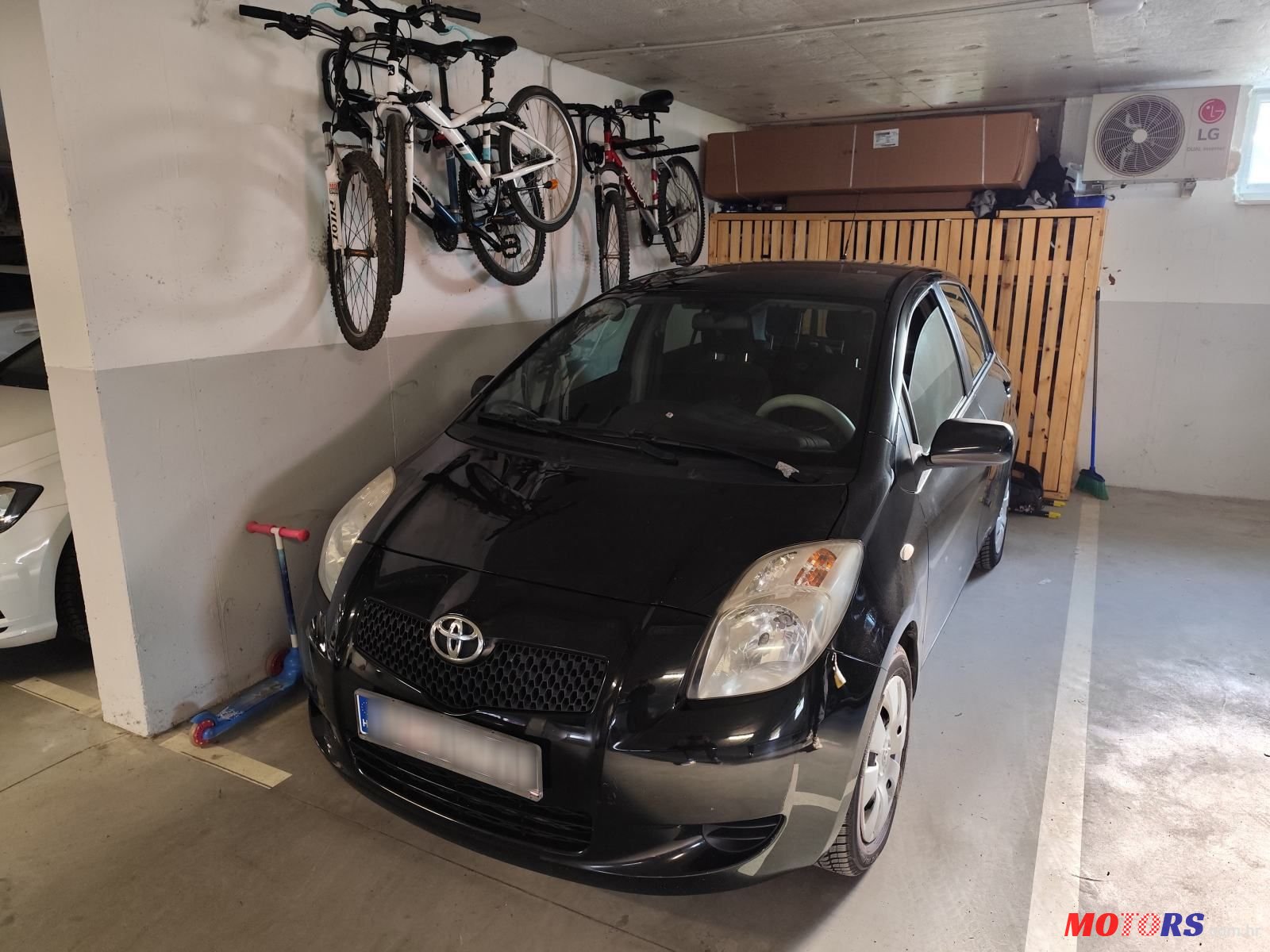 2007' Toyota Yaris 1,0 Vvt-I photo #1