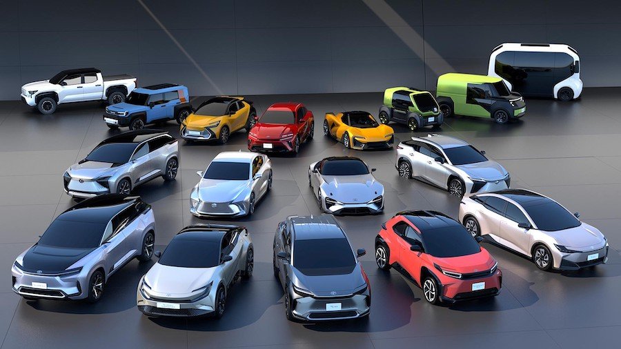 Ovo može samo Toyota: Odjednom predstavili 15 električnih noviteta