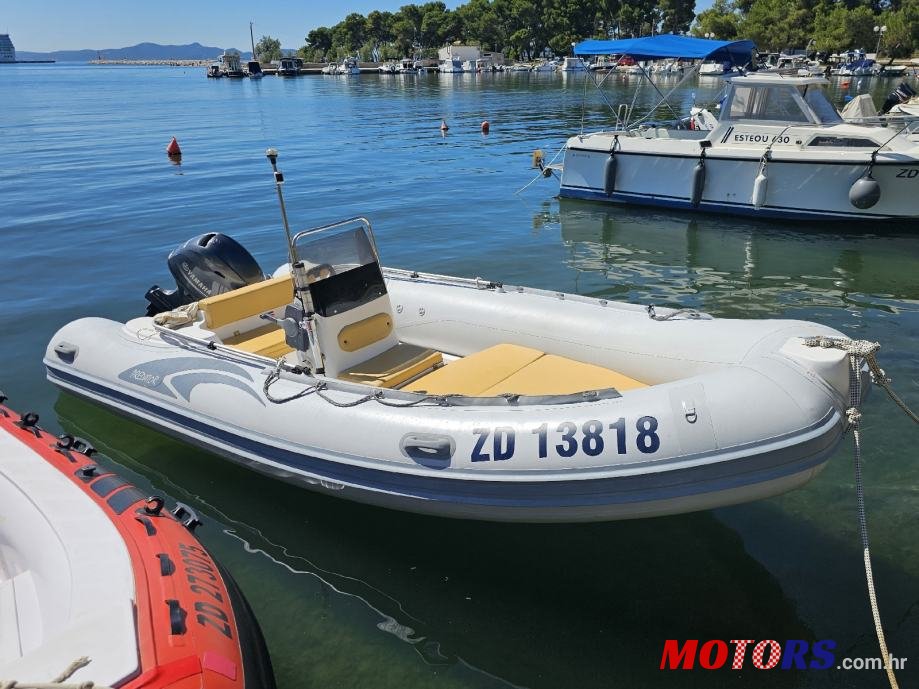 2012' Yamaha Italboats Predator 490 photo #1