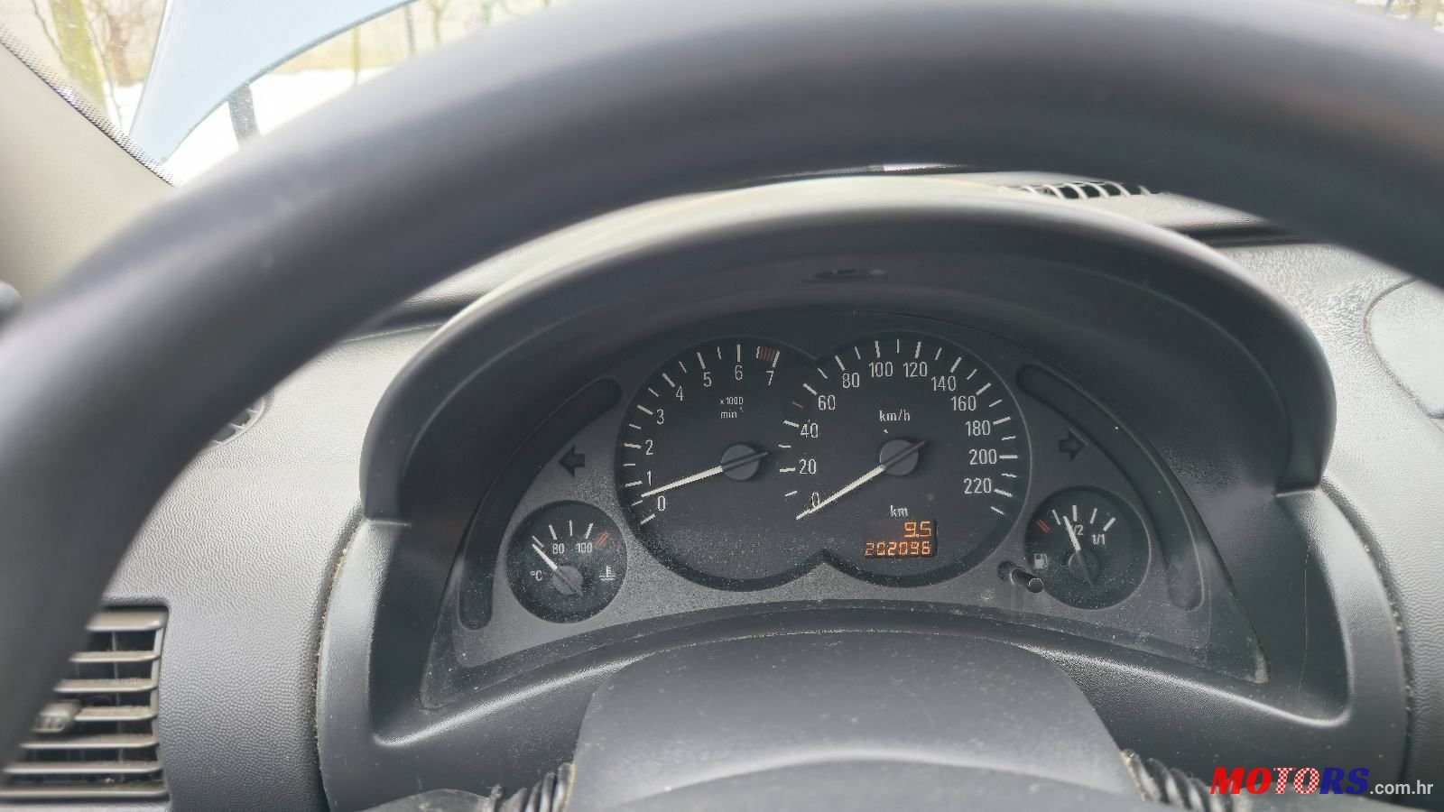 2005' Opel Corsa 1,2 16V photo #5