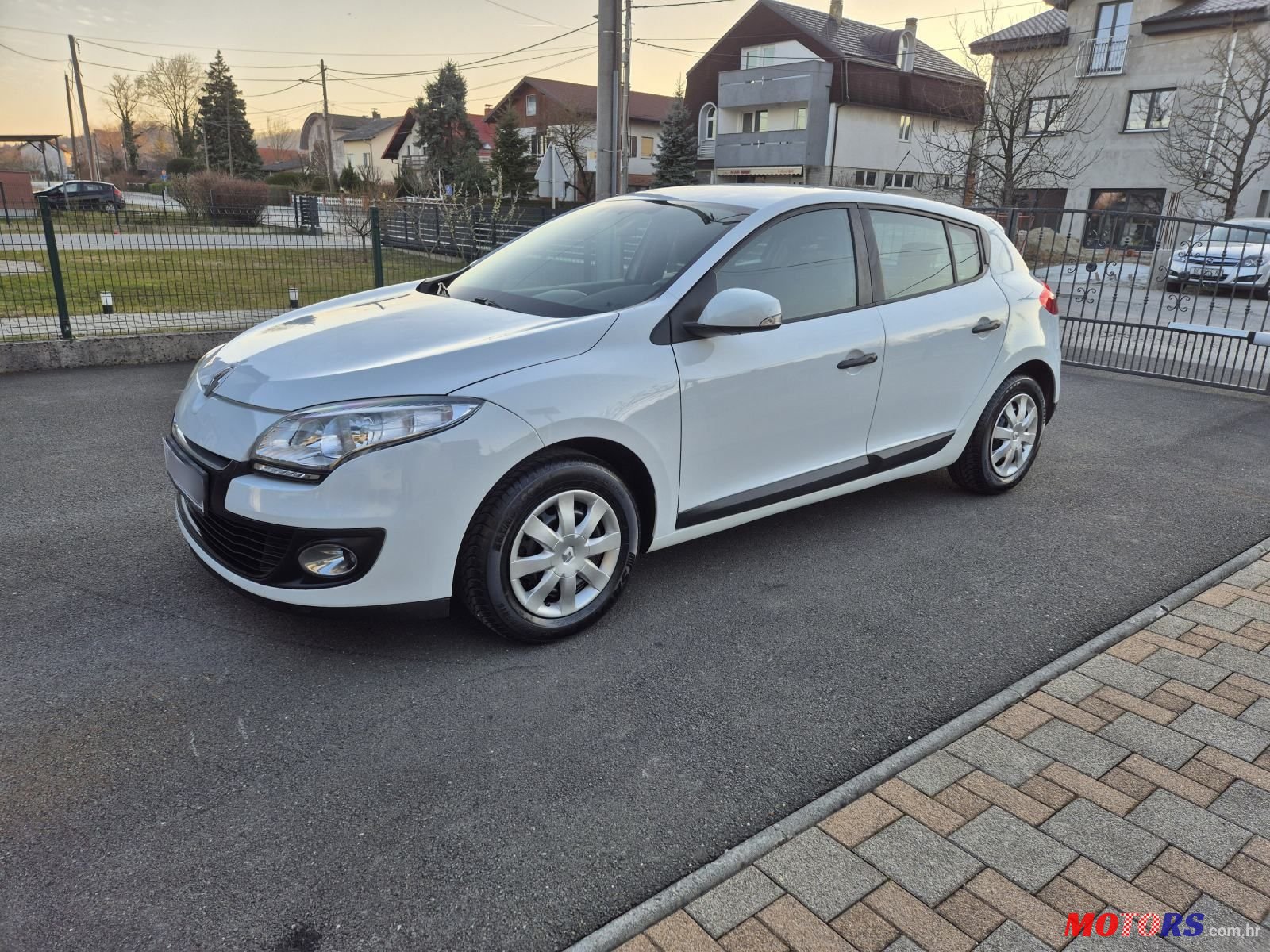 2012' Renault Megane 1.5 Dci photo #1