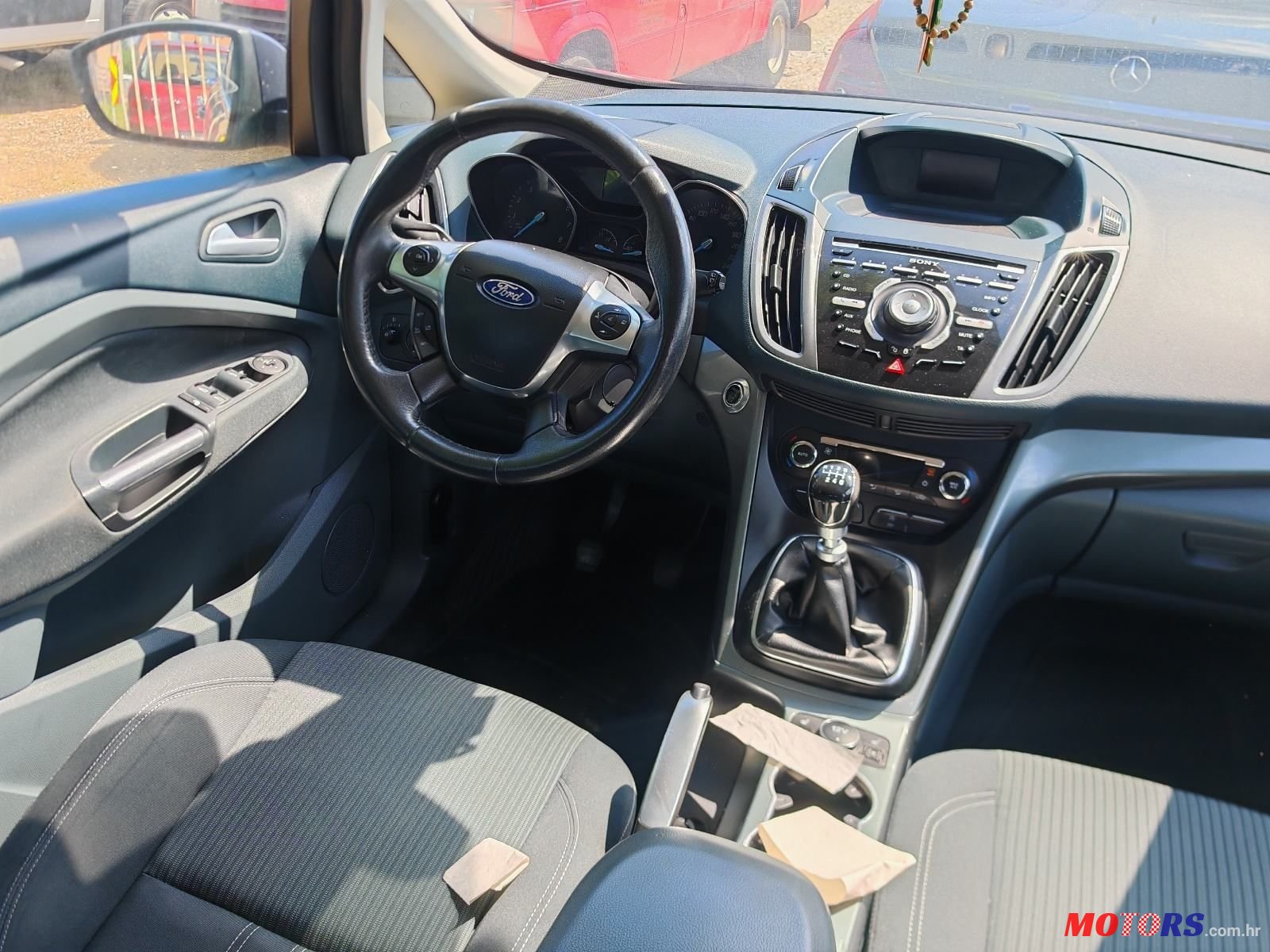 2014' Ford C-MAX 1.0 Ecoboost photo #5