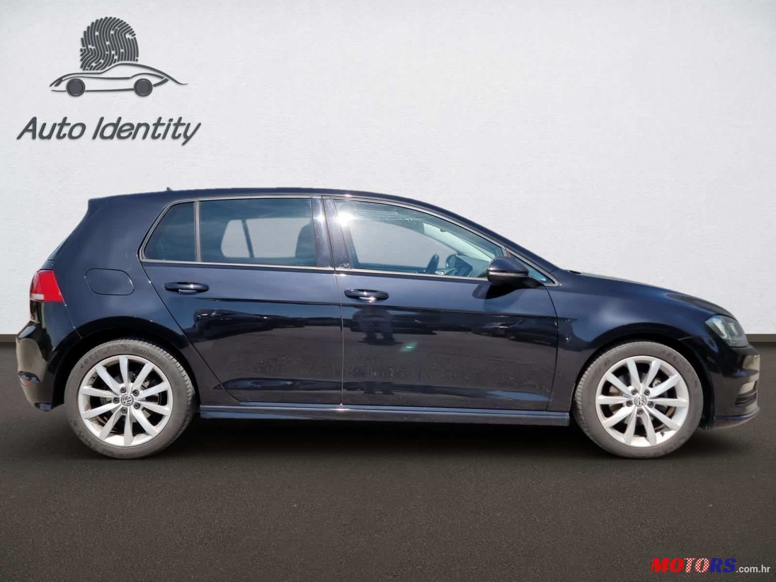 2017' Volkswagen Golf VII photo #5