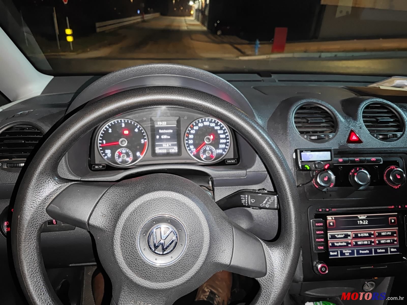 2014' Volkswagen Caddy 2,0 Tdi photo #2