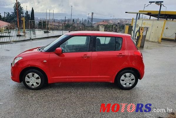 2008' Suzuki Swift 1,3 Glx photo #1
