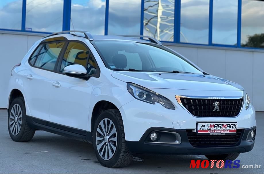 2017' Peugeot 2008 photo #3