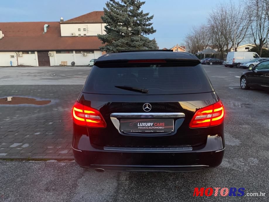 2012' Mercedes-Benz B-Klasa 180 Cdi photo #3