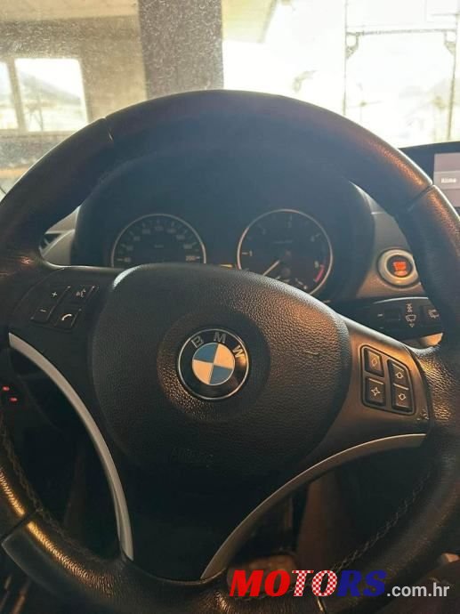 2009' BMW Serija 1 photo #3