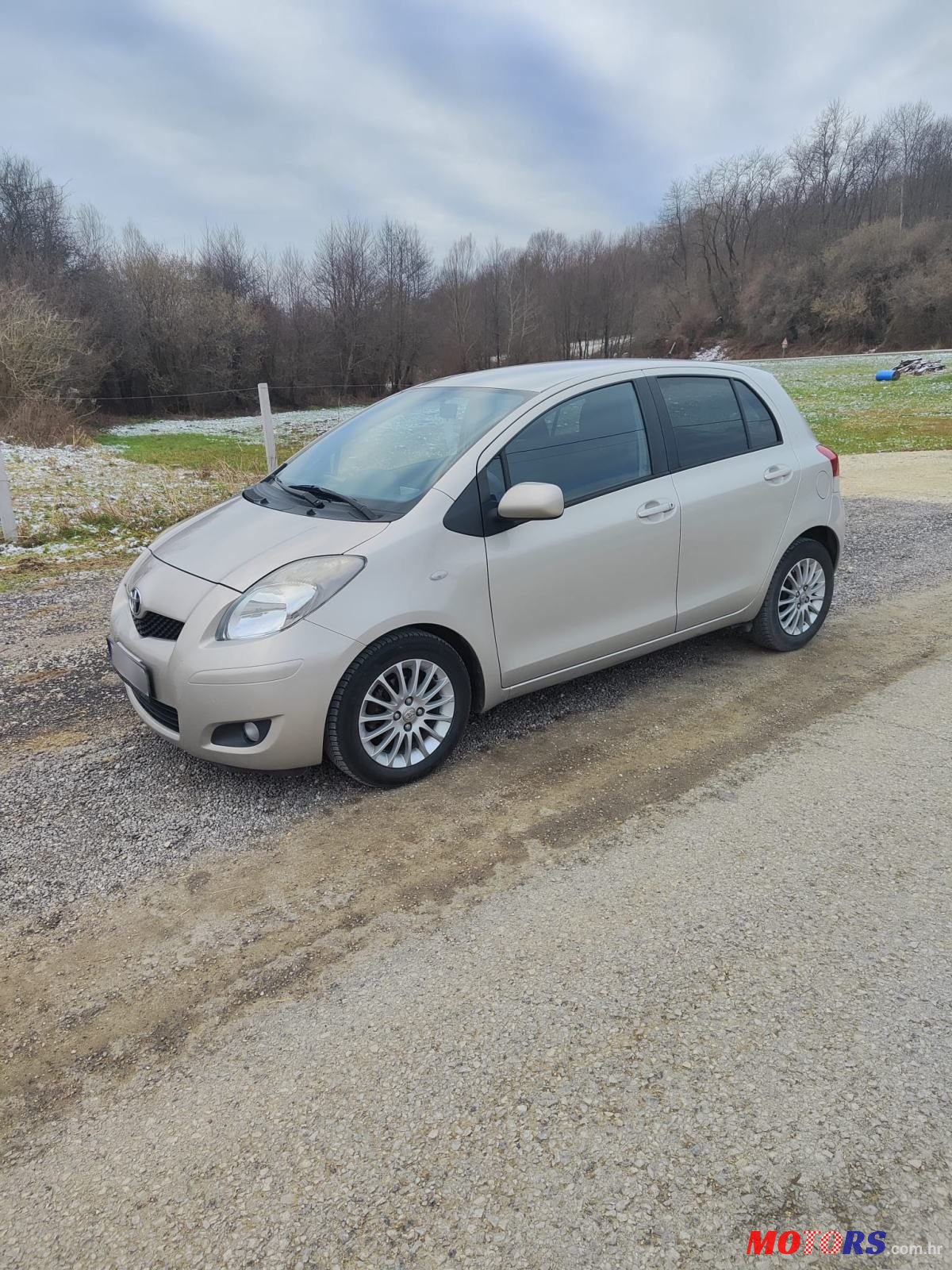 2009' Toyota Yaris 1,3 Vvt-I photo #1