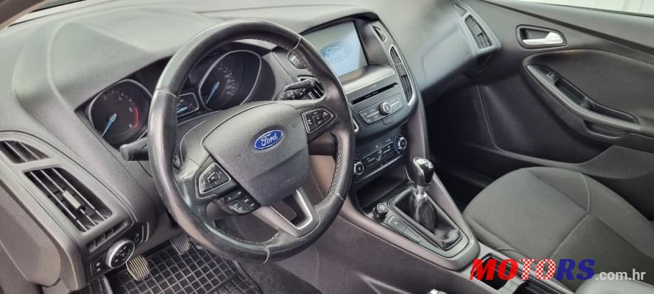 2016' Ford Focus Karavan photo #5