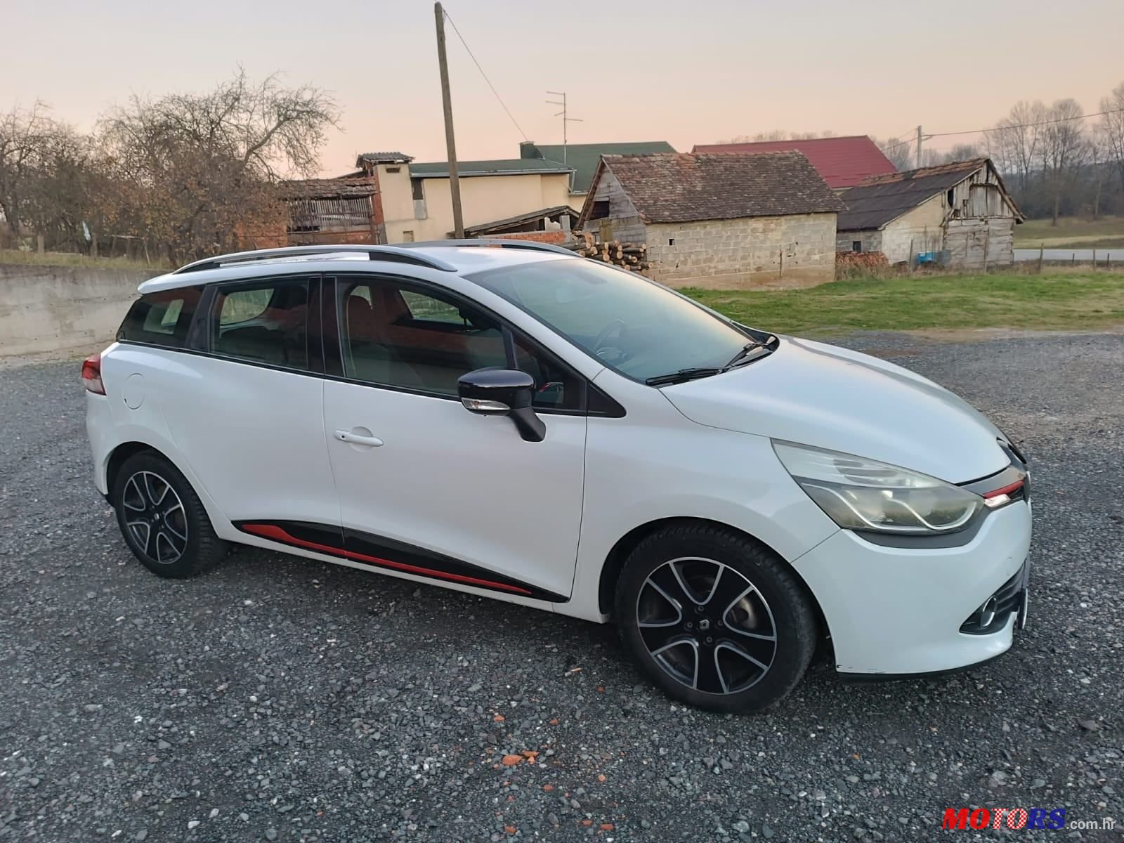 2014' Renault Clio Dci 90 photo #3