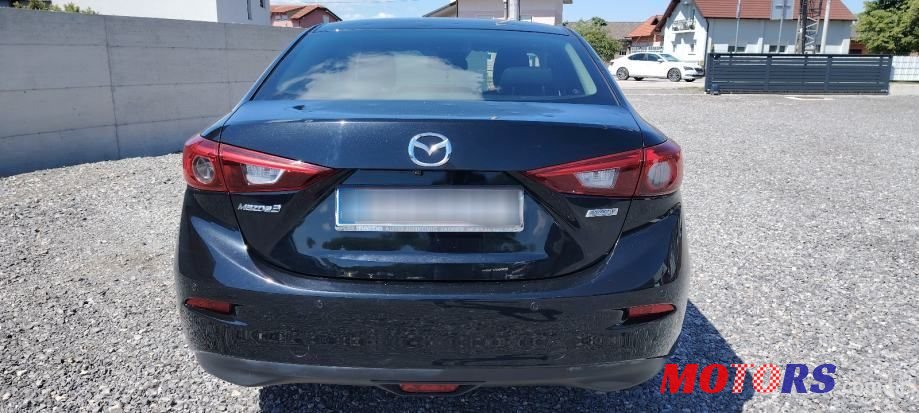 2017' Mazda 3 Cd 150 Sedan photo #3