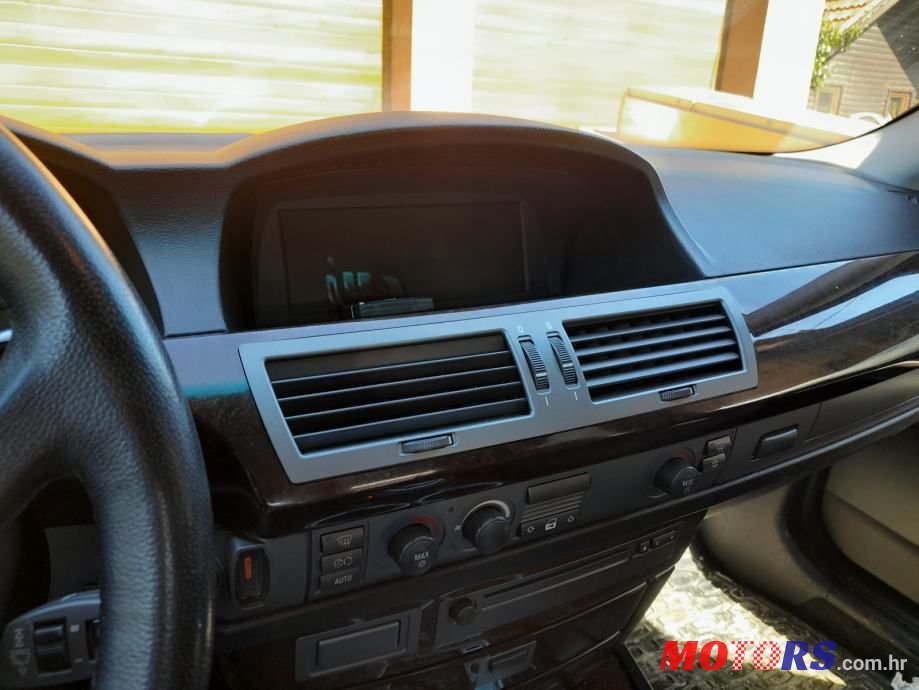 2004' BMW Serija 7 740D photo #2