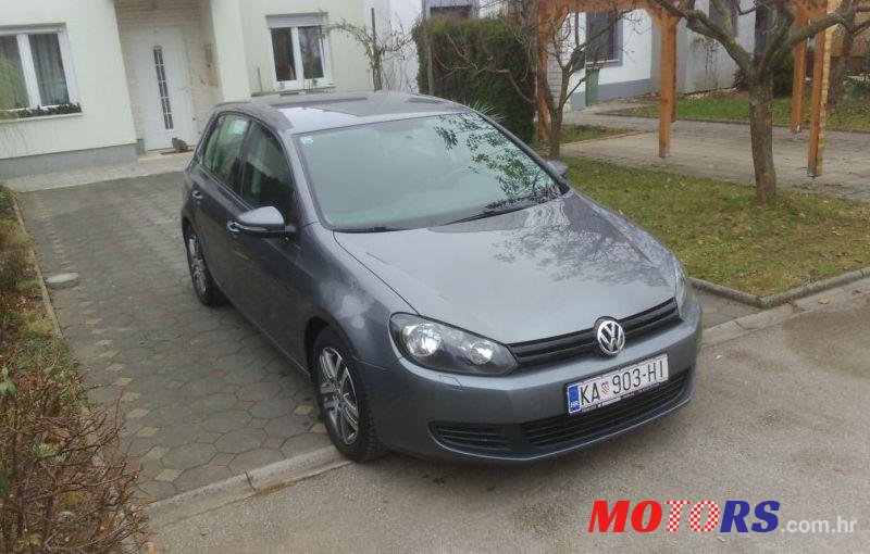 2010' Volkswagen Golf VI 2,0 Tdi photo #2