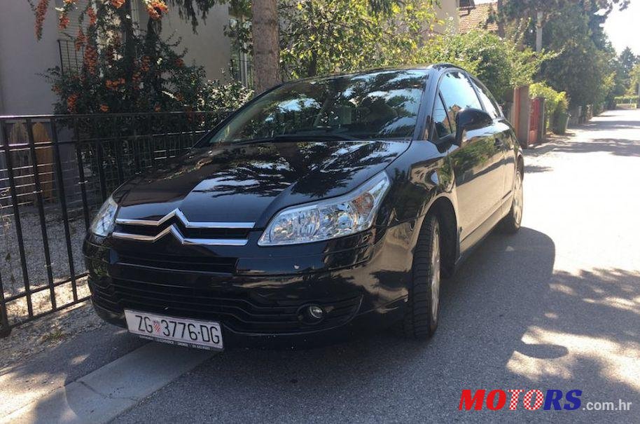 2007' Citroen C4 1,6 I 16V photo #2