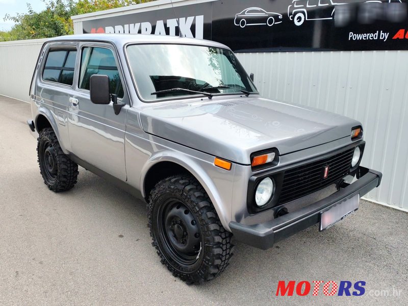 2006' Lada Niva 1700 photo #1