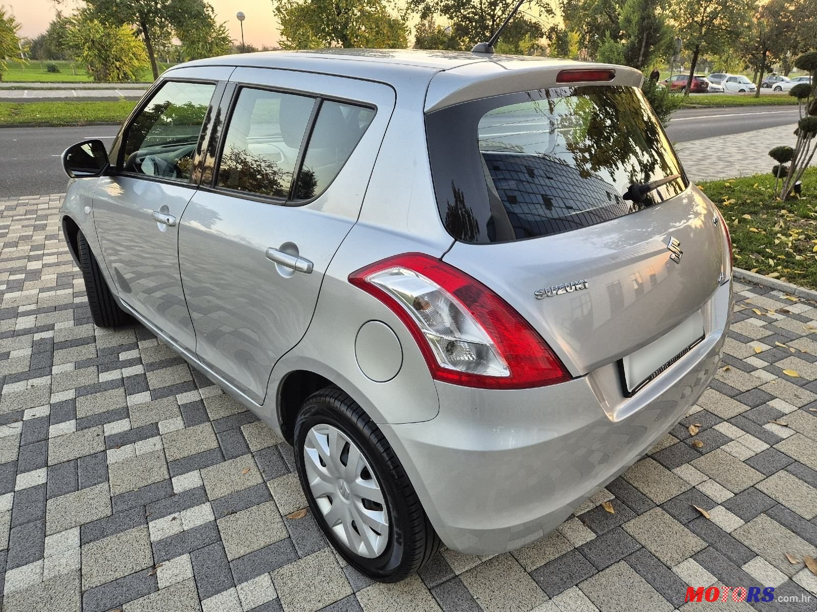 2012' Suzuki Swift 1,2 Se Ac photo #6