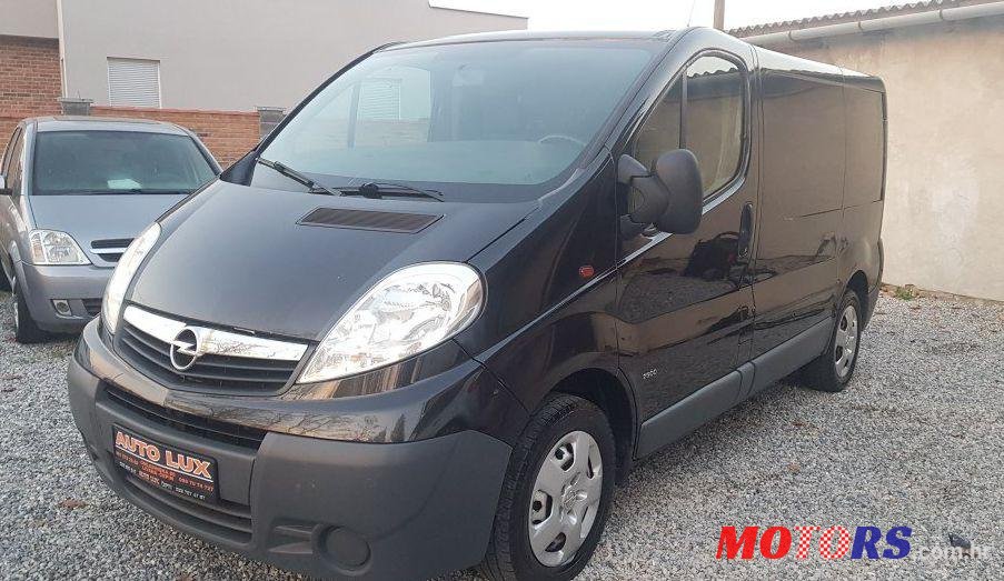 2007' Opel Vivaro 2,0 2,9 T photo #1