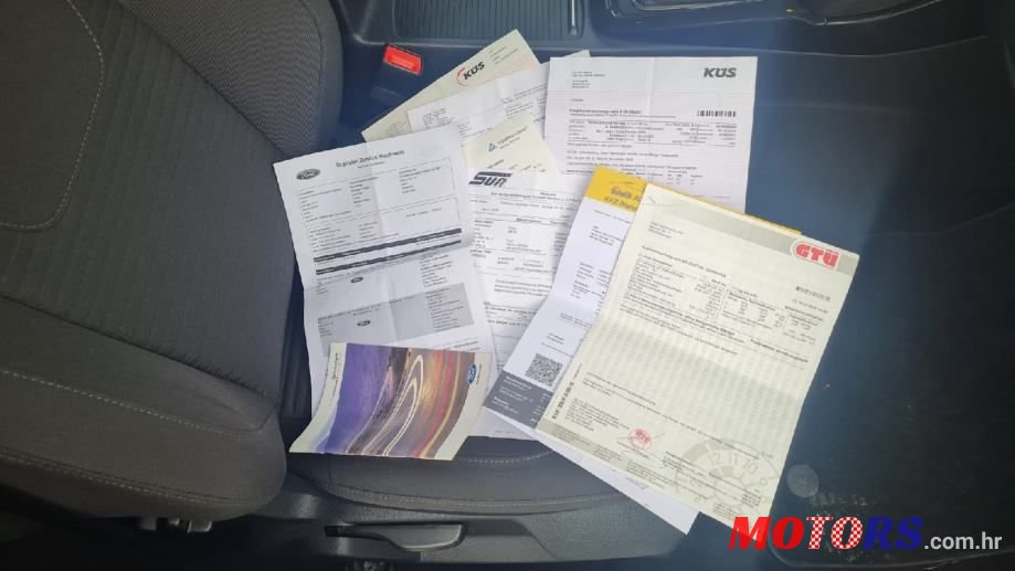 2015' Ford Focus Karavan photo #4