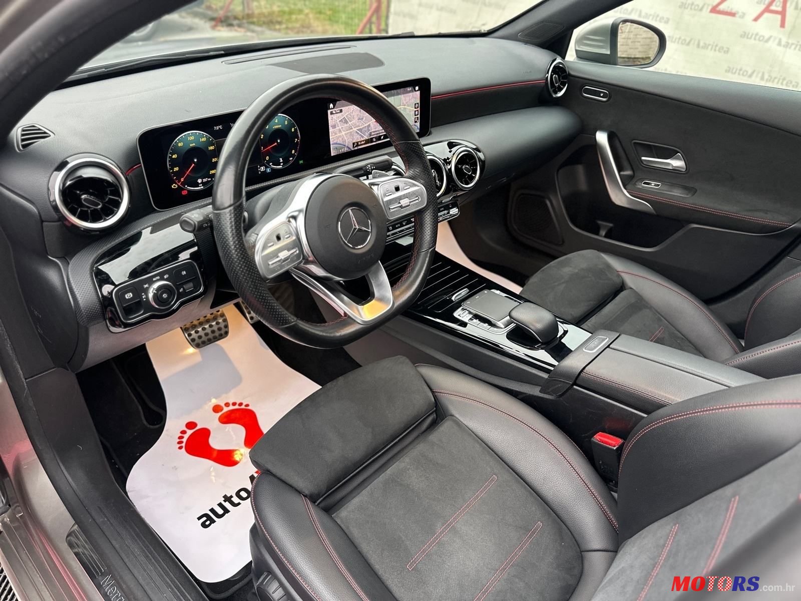 2019' Mercedes-Benz A-Klasa 200 photo #5
