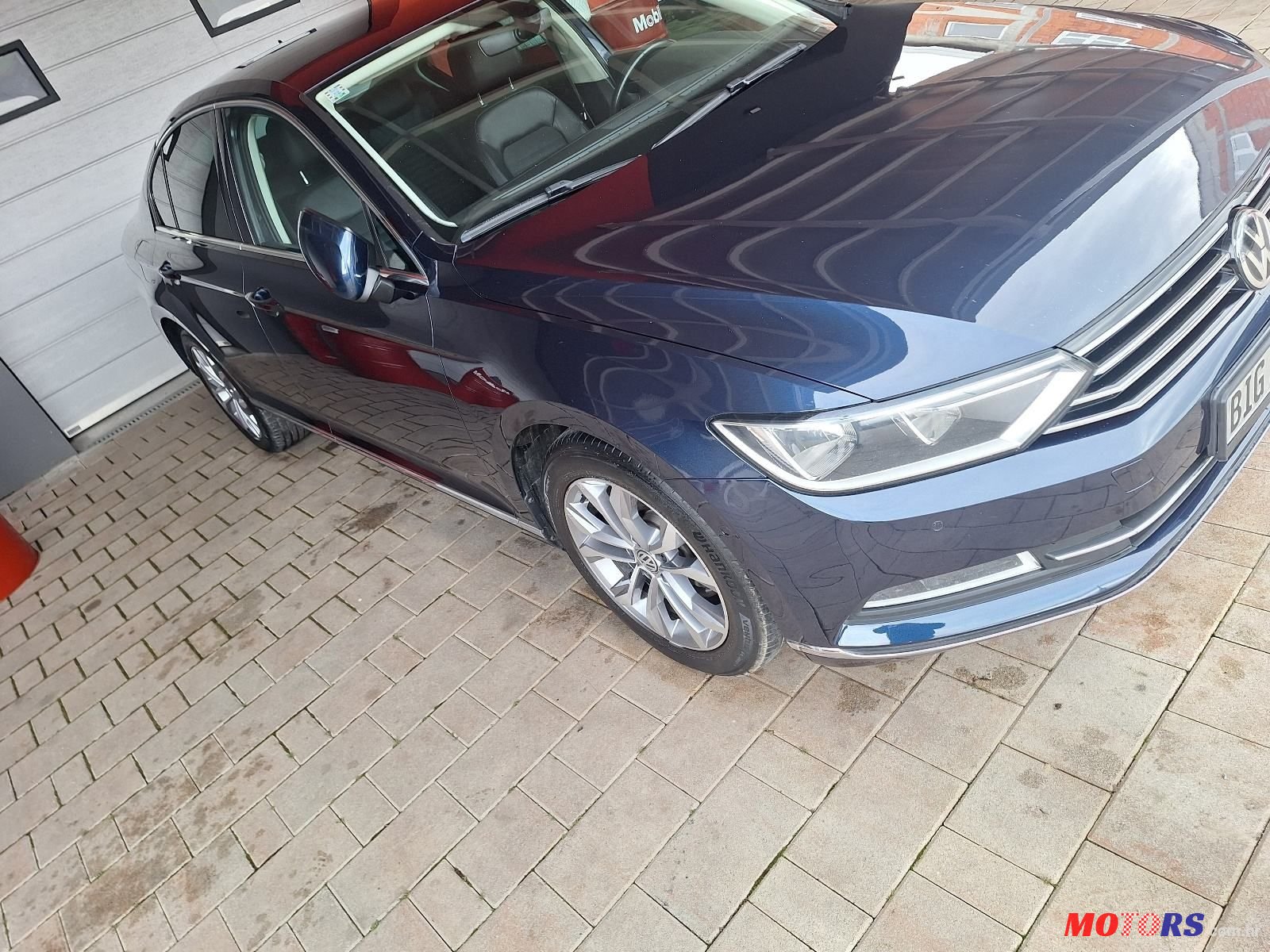 2015' Volkswagen Passat photo #5