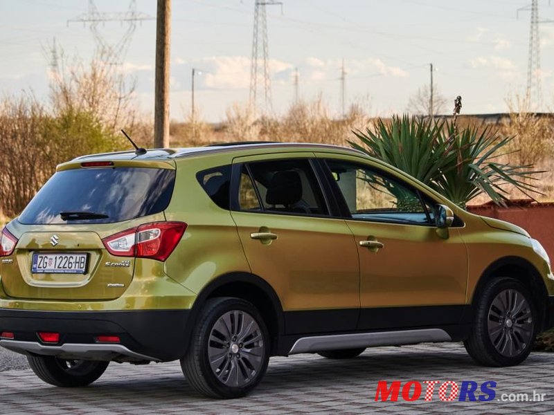 2014' Suzuki Sx4 S-Cross photo #5