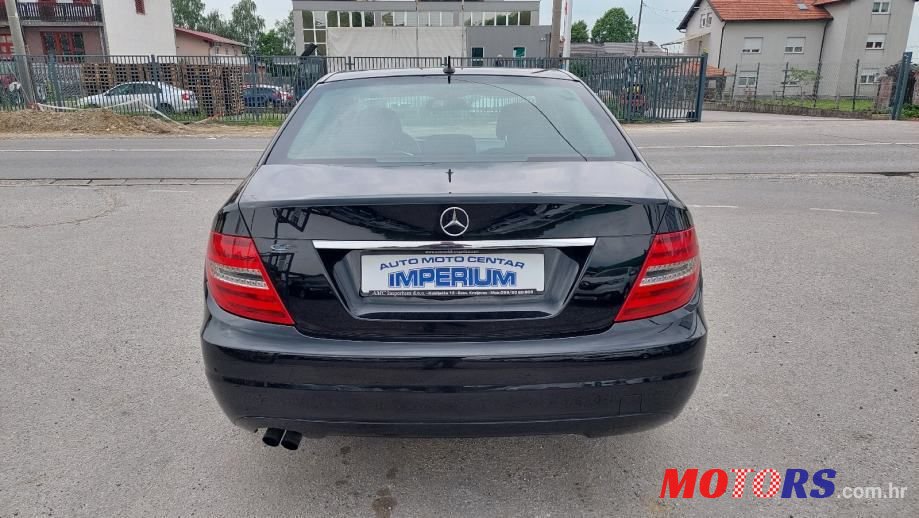 2012' Mercedes-Benz C-Klasa 180 Cdi photo #6