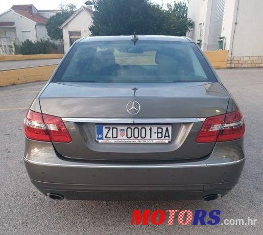 2011' Mercedes-Benz E-Klasa 350 Cdi 4Matic photo #3
