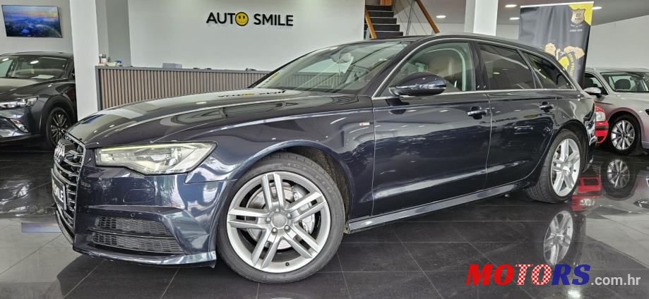 2017' Audi A6 Avant photo #1