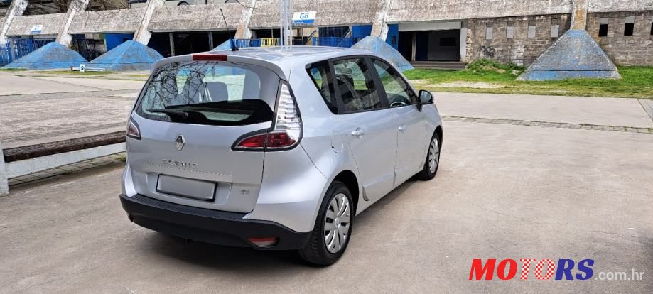 2013' Renault Scenic 1,5 Dci photo #3