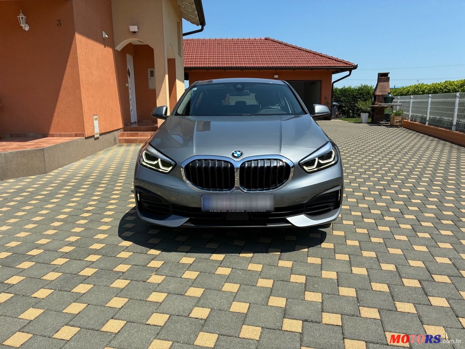 2022' BMW Serija 1 116D photo #1