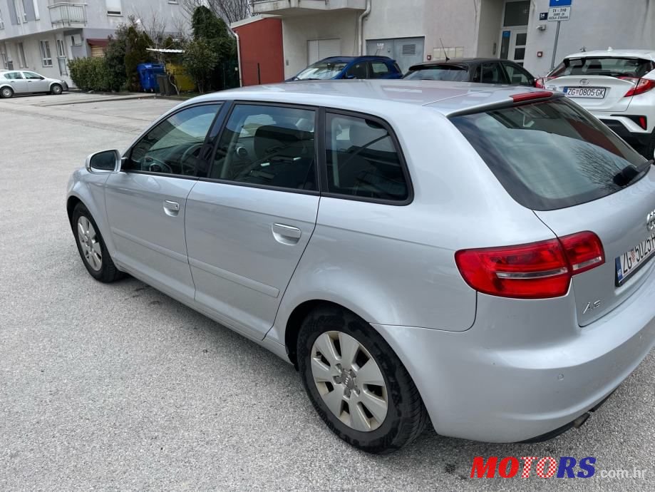 2011' Audi A3 1,6 Tdi photo #2