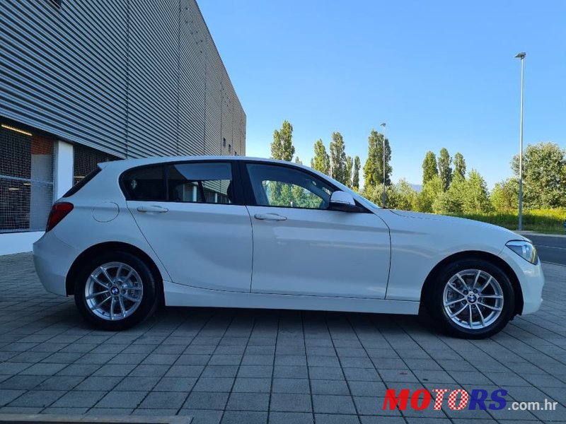 2013' BMW Serija 1 118D photo #6