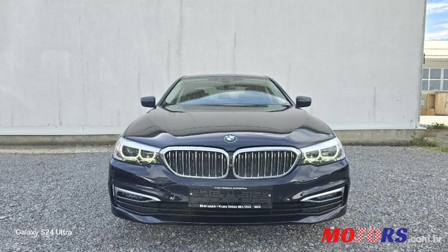 2020' BMW Serija 5 518D photo #2