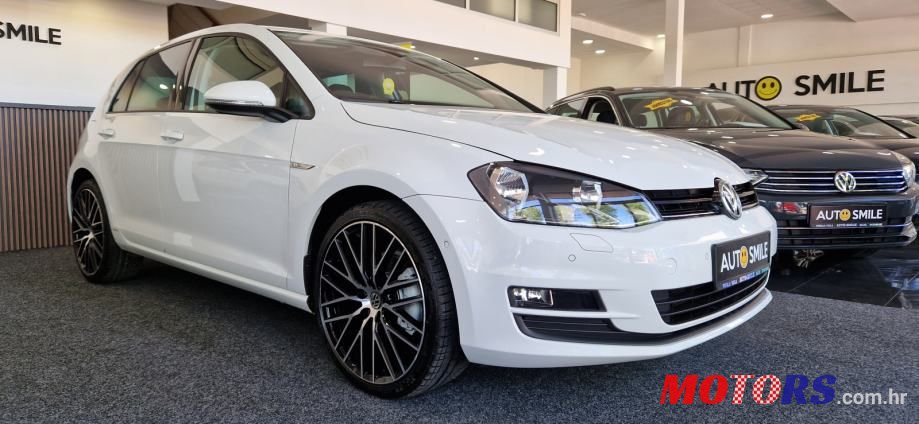 2014' Volkswagen Golf 7 1,6 Tdi Bmt photo #3