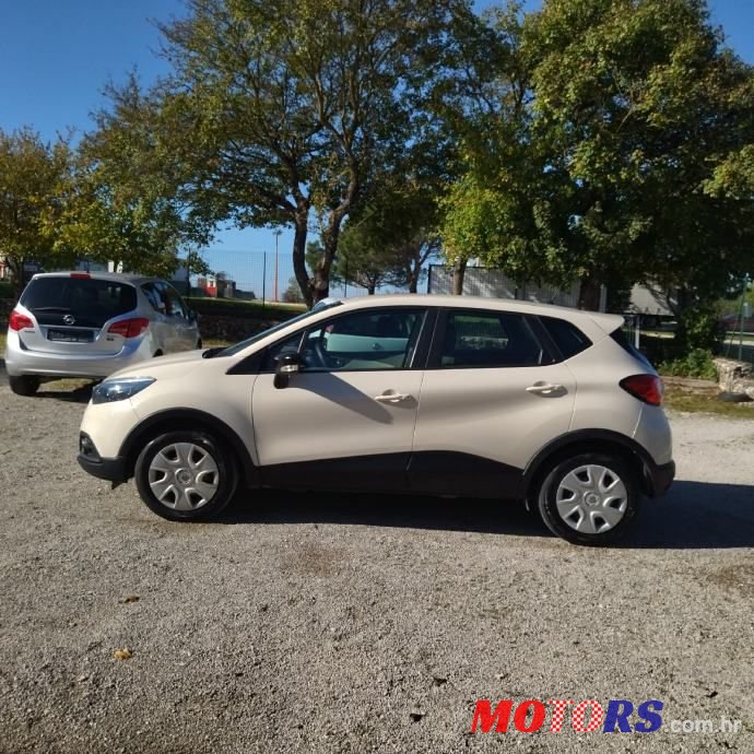 2014' Renault Captur photo #5